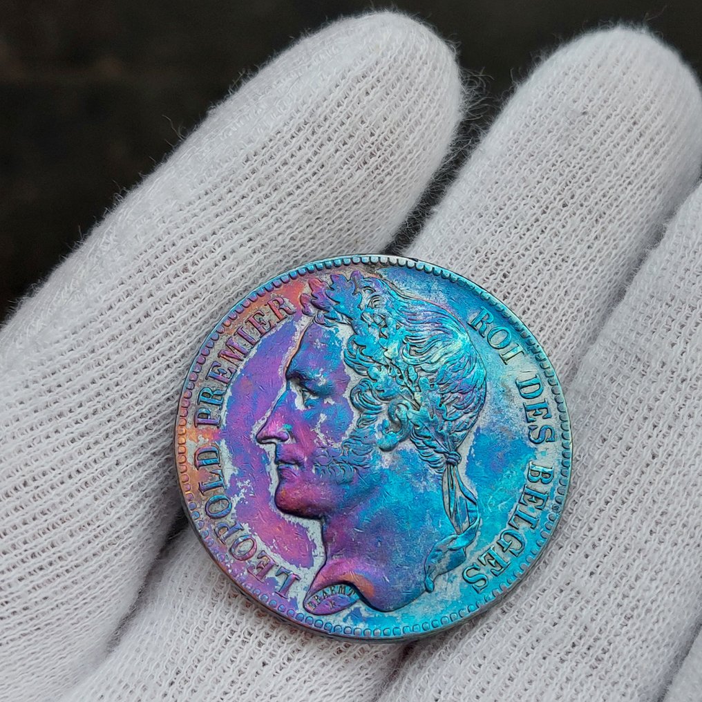 比利时. 利奥波德一世. 5 Francs 1847 / Pos A / 699.601 ex / Patine bleue irisée! / Qualité! #3.2