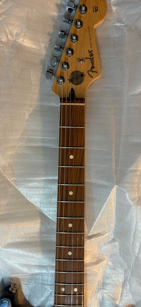 Fender - Limited Edition Pink Floyd Tribute Fender Stratocaster by Christopher Longé – Hand-Signed & Numbered - 4 - Fender Stratocaster #4.3