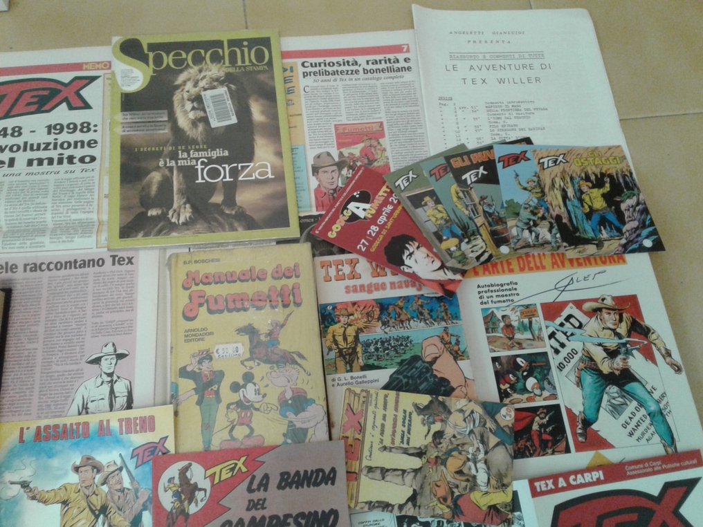 Tex - 30x fumetti e gadget miscellanea - 1 Comic collection, Album #2.1