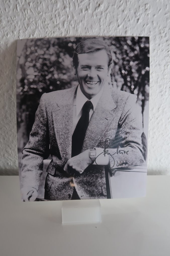 James Bond 007: A View To a Kill - Roger Moore #1.0