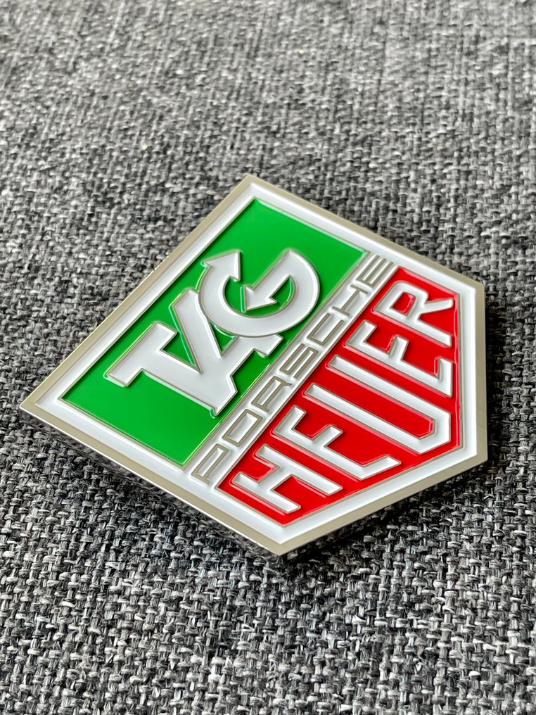 Badge TAG HEUER & PORSCHE - Germany - 21st #2.1