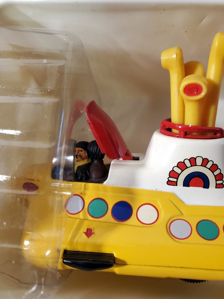 Corgi Toys - 玩具 - Corgi Classics The Beatles Collection - Yellow Submarine #2.1