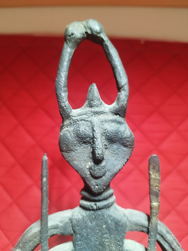 Αντίγραφο ενός νεολιθικού αγαλματιδίου. - 37 cm #2.1