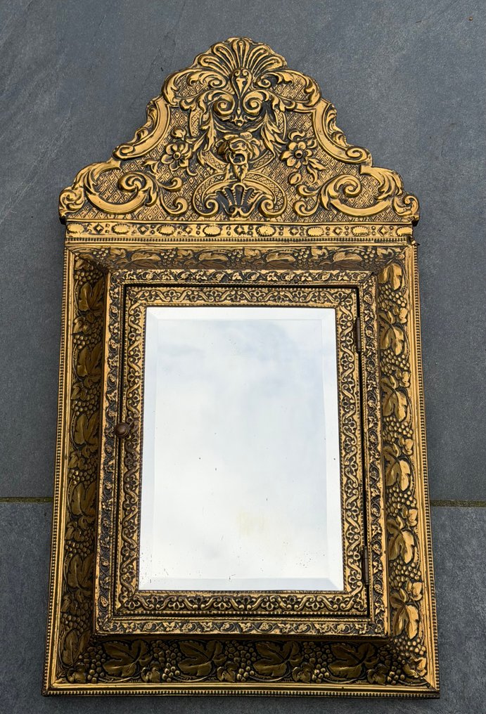 Kaappi - Puu, Kupari #1.0