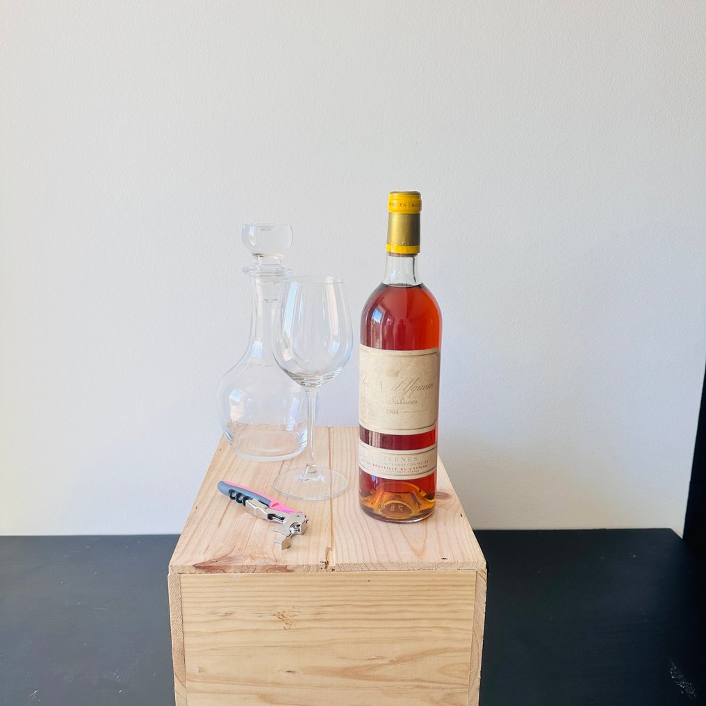 1984 Chateau d'Yquem - Sauternes 1er Cru Supérieur - 1 Φιάλη (0,75L) #1.0