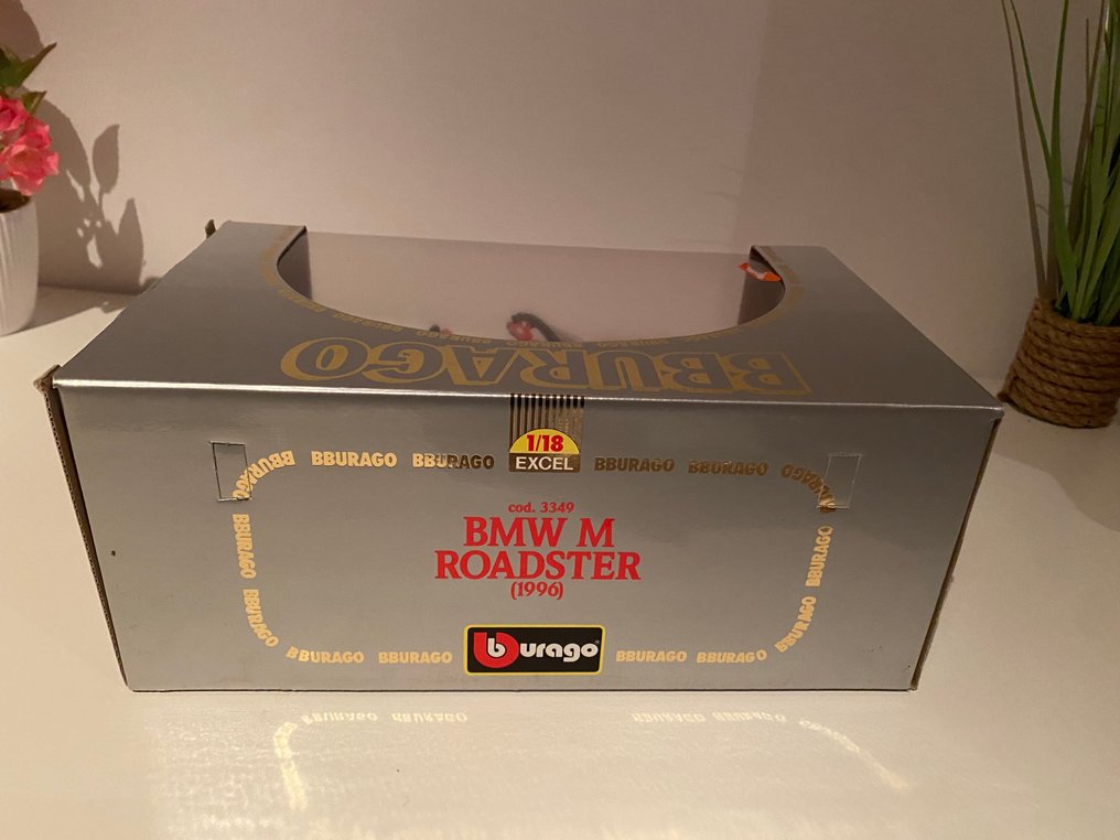 Bburago 1:18 - Modelauto - BMW M Roadster #3.2