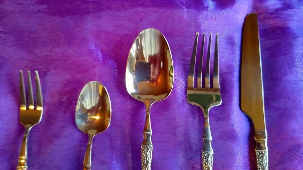 Imperial M Gold- Design für 4 Personen (20) teilig, gehämmert - Bestekset (20) - 24 kt goud #2.1
