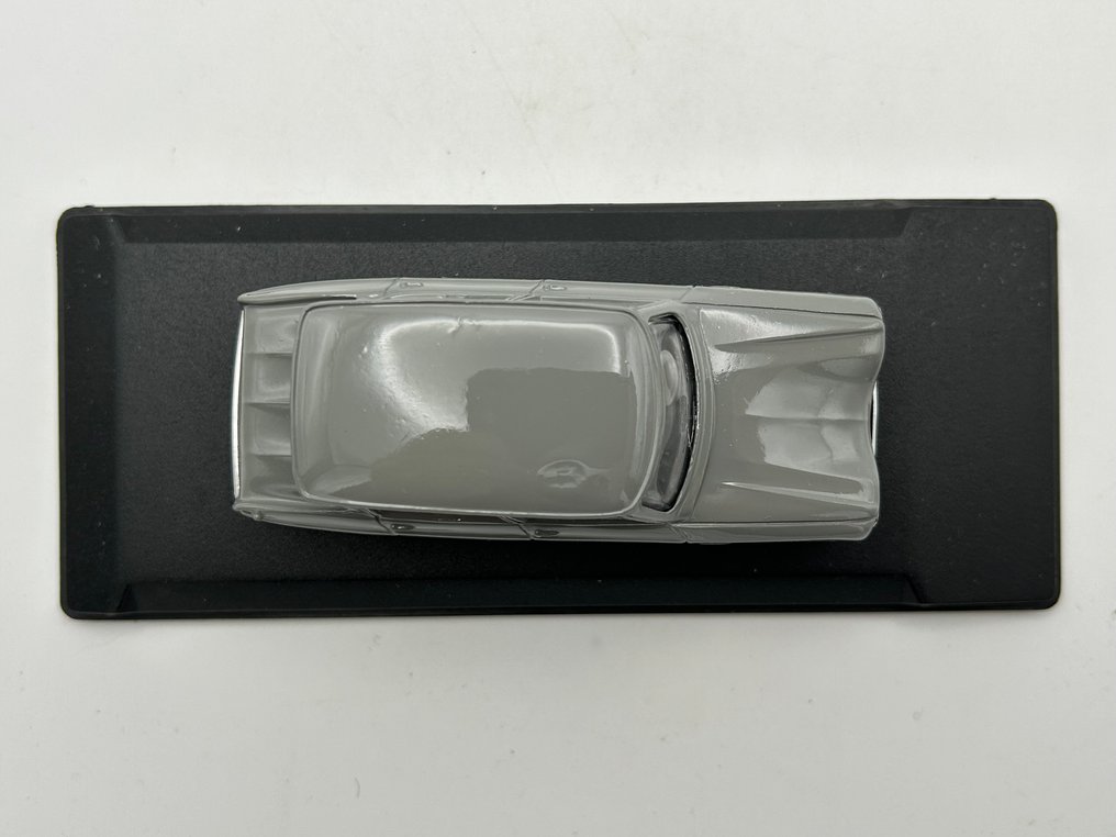 Eligor 1:43 - Model sedan - Citroen AMI6 Berline #4.3