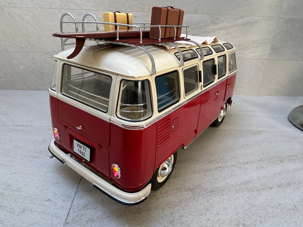 De Agostini 1:8 - Pienoismalliauto - Volkswagen T1 Samba Bus #3.2