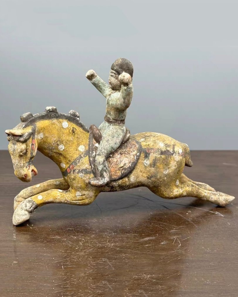 Oldtidens Kina, Tang-dynastiet 618 -907, Tang-dynastiets malte keramikk keramikk - 24 cm #1.0