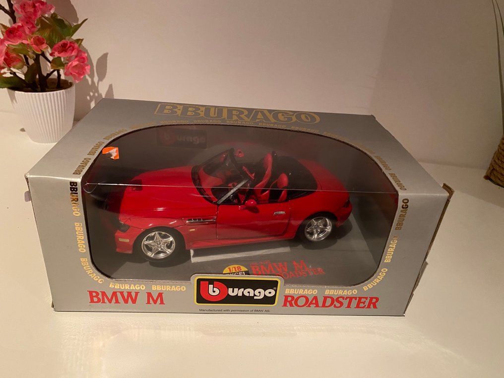 Bburago 1:18 - Modelauto - BMW M Roadster #1.0