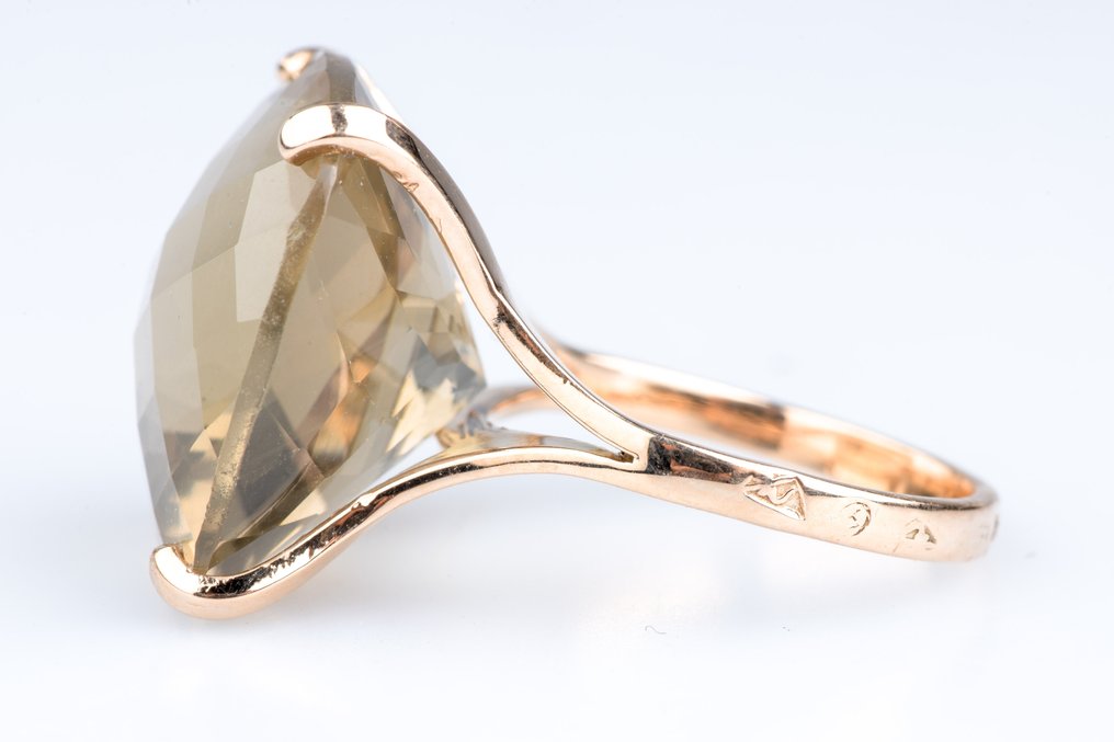 Ring - 18 karat Gull -  10.49ct. tw. Citrin #4.3