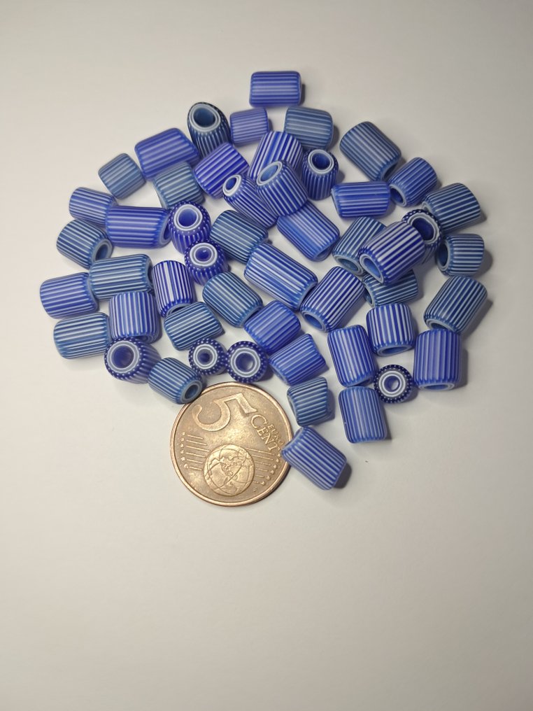 Perle veneziane con righe bianche (Senza prezzo di riserva) #3.2