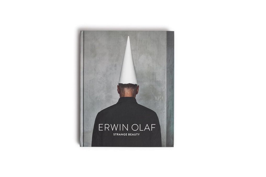 Erwin Olaf - Strange Beauty - 2012 #1.0