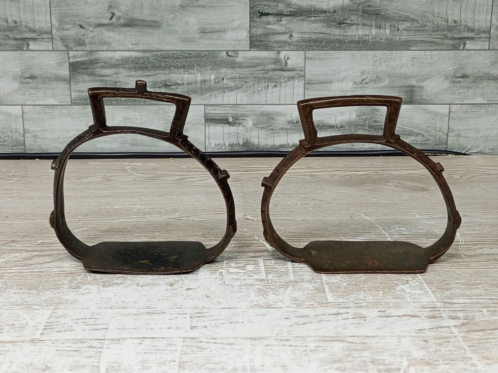 Antique Ottoman Bronze Stirrup - 无靠背长软椅 (2) - 黄铜色 - 青铜马镫 #3.2