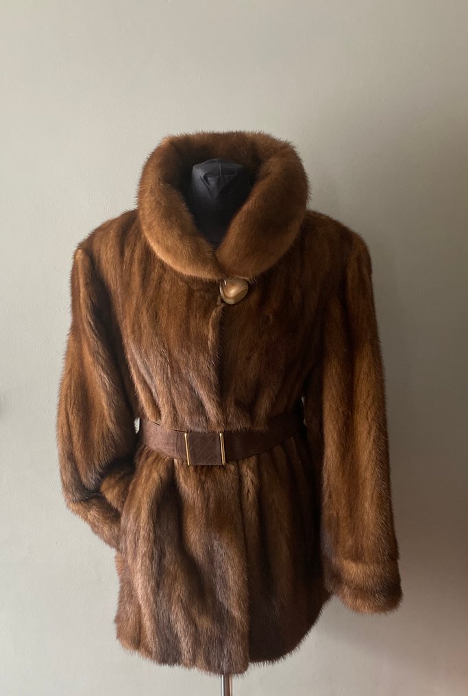 Artisan Furrier - 皮毛大衣 #1.0