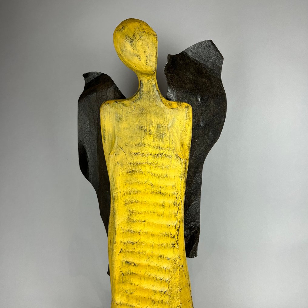 Karol Dusza (1972) - Skulptur, NO RESERVE- The Angel for You- 72cm wooden statue - 72 cm - Tre - 2025 #2.1