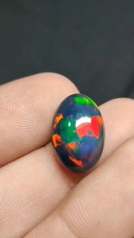 Opál AAA+++ Természetes fekete opál - 6,5 Ct- 1.3 g #1.0