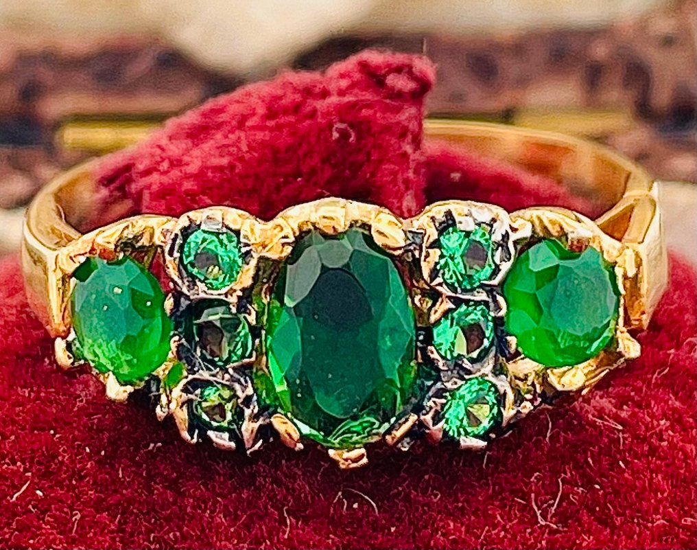 Ingen reservasjonspris - Ring - 9 karat Gull, Sølv Smaragd #1.0