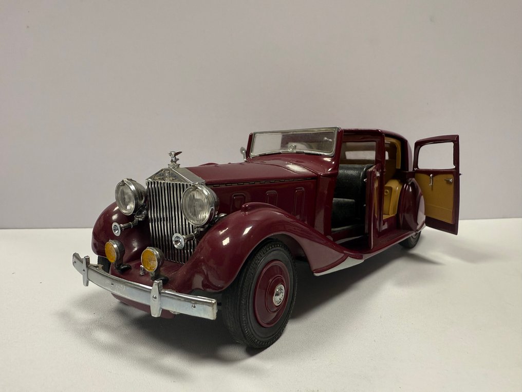Danbury Mint 1:24 - 模型汽车 - 1938 Rolls-Royce Phantom III #1.0
