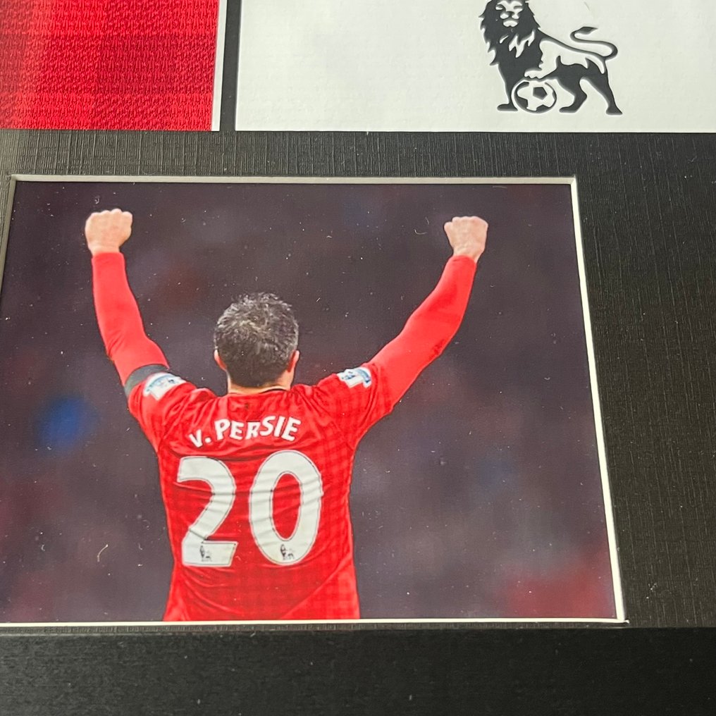 Manchester United - 英格蘭足球聯賽 - Robin van Persie - 2013 - 足球衫 #3.2