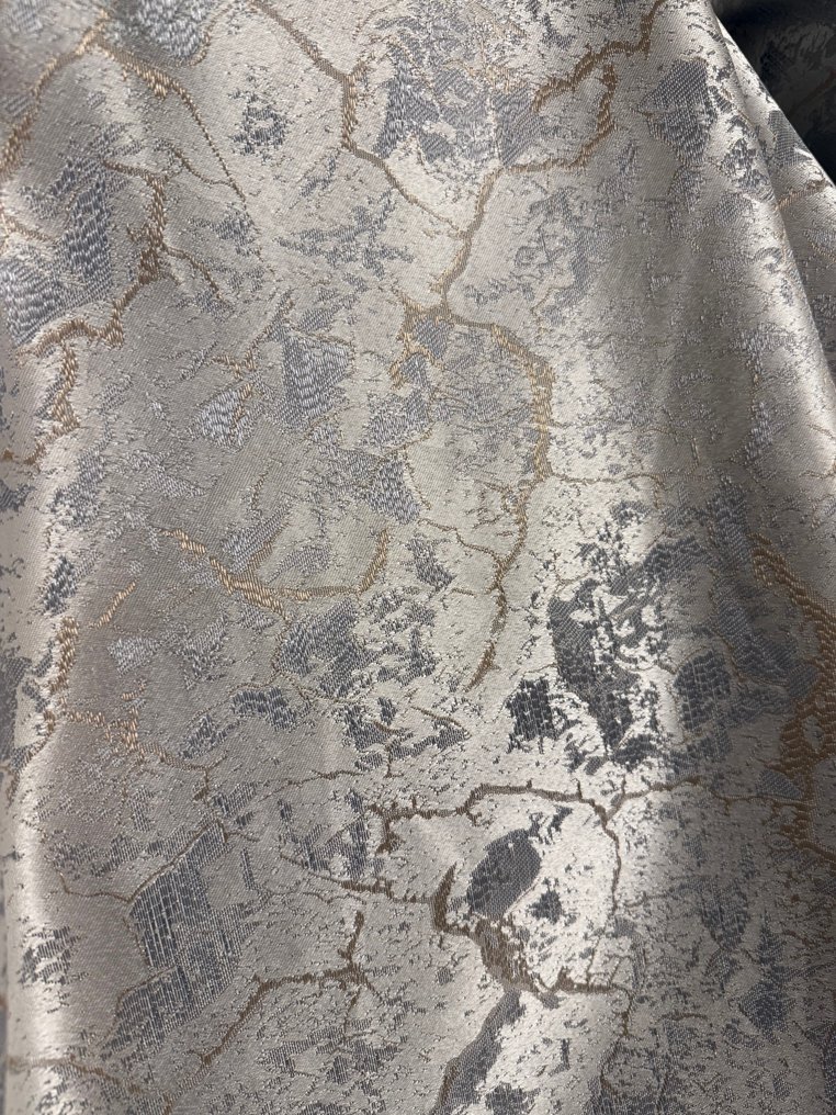 优雅的好莱坞魅力风格大理石效果，金色与银色 - 纺织品  - 2.8 m - 2.68 m #3.2