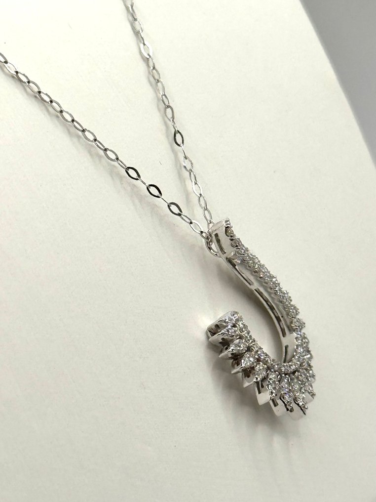 Κολιέ με μενταγιόν - 18 καράτια Λευκός χρυσός -  0.70ct. tw. Διαμάντι (Φυσικό)  #2.1