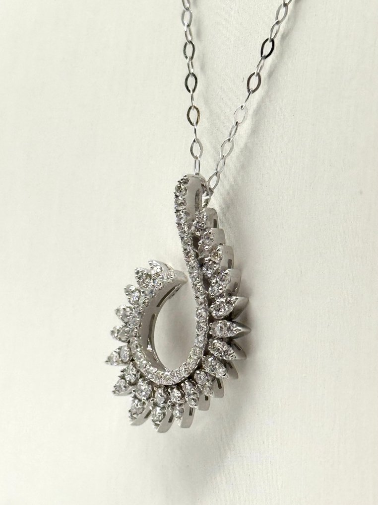 Κολιέ με μενταγιόν - 18 καράτια Λευκός χρυσός -  0.70ct. tw. Διαμάντι (Φυσικό)  #1.0