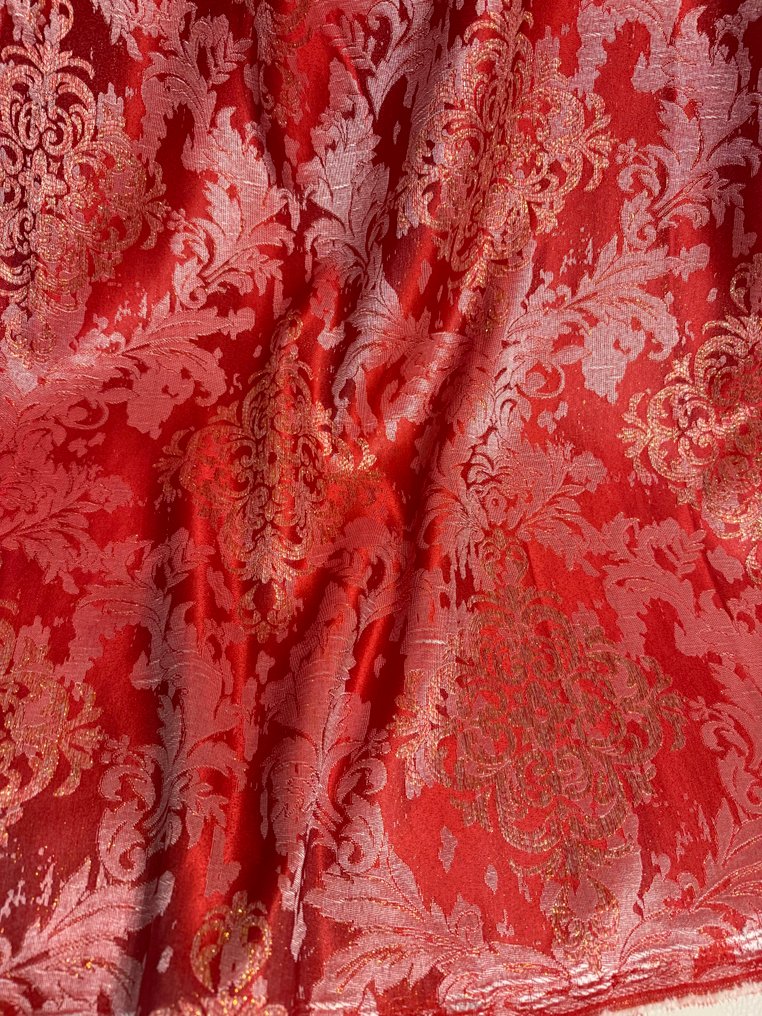 Luxurious Venetian San Leucio red damask fabric in gold finishes. - Textile - 3 m - 2,4 m #4.3