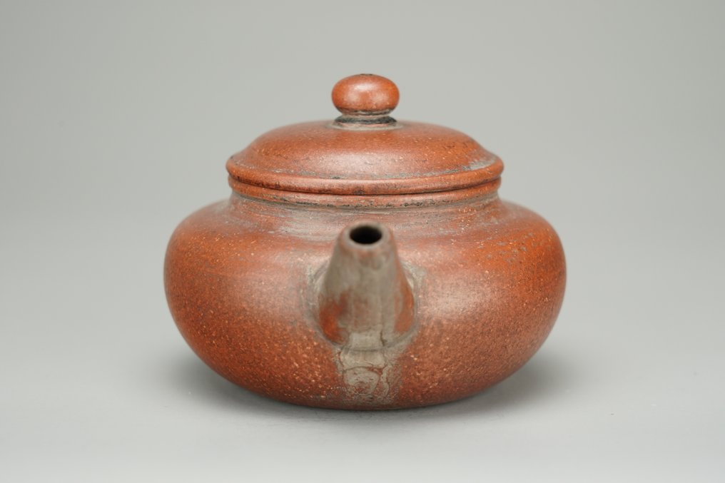 Bian Fu (扁腹) - Yixing Teapot - Wanbao (萬寶) marked - China - Qing Dynasty (1644-1911) #3.2