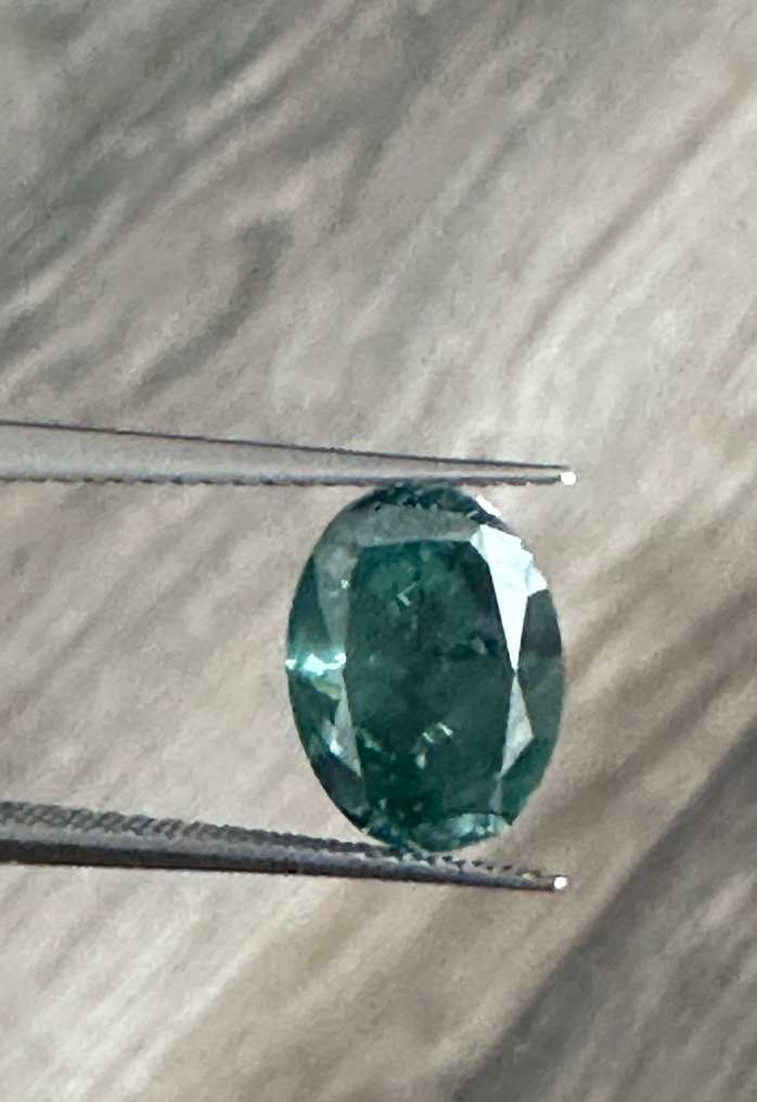 1 pcs 钻石  (经彩色处理)  - 3.02 ct - 椭圆形 绿色 - SI2 微内含二级 - 国际宝石研究院（IGI） #1.0