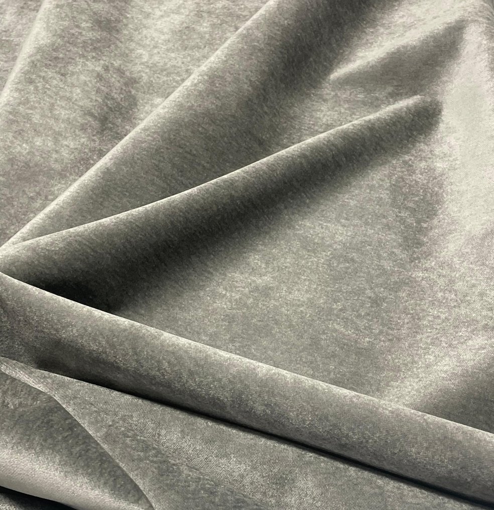 Morbidezza e riflessi – il fascino discreto del velluto Angiuoni - Tessuto per tappezzeria - 540 cm - 140 cm #1.0