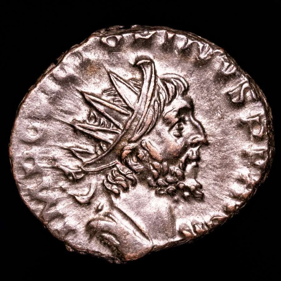 Ρωμαϊκή Αυτοκρατορία. Victorinus (AD 269-271). Antoninianus Colonia Agrippinensis, 270 A.D. INVICTVS Sol walking left, hand raised and holding whip.  (χωρίς τιμή ασφαλείας) #1.0