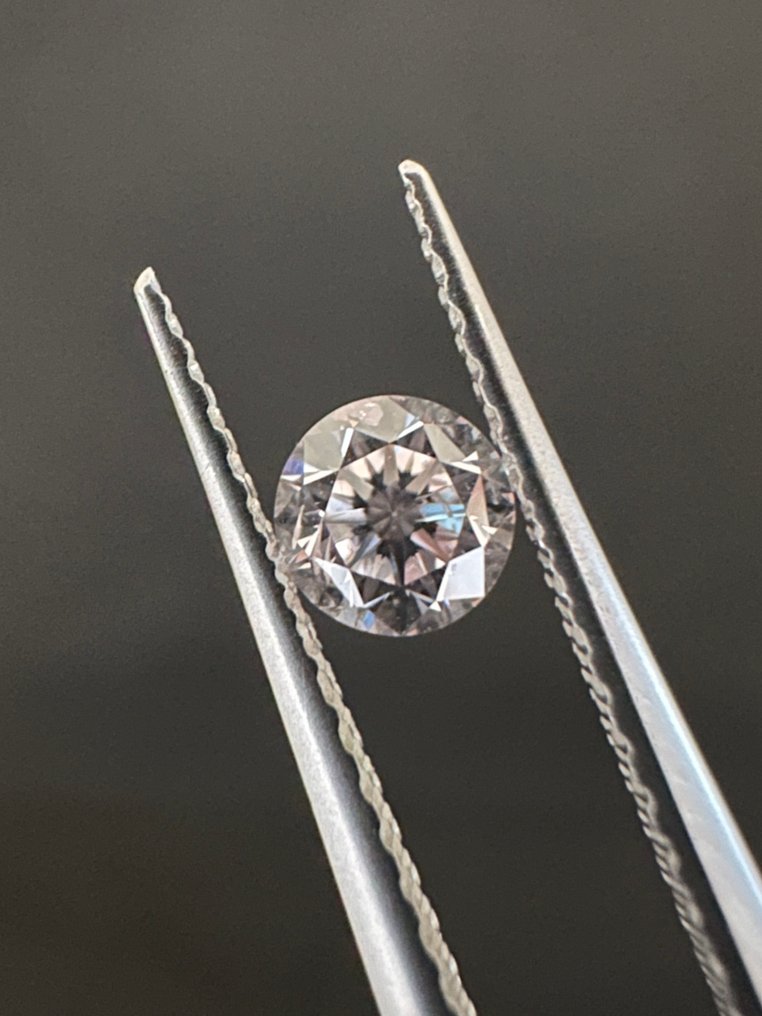 1 pcs Timantti  (Luonnonvärinen)  - 0.26 ct - Pyöreä - Fancy light Vaaleanpunainen - I1 - Kansainvälinen gemologinen instituutti (IGI) #1.0