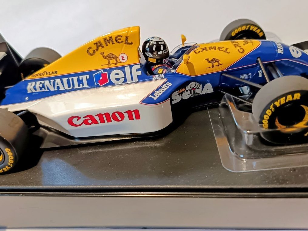 MiniChamps 1:18 - Model car - Williams Renault FW 018C 1993 Driver Damon HILL #3.2