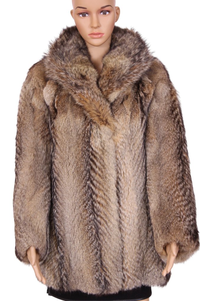 Artisan Furrier - Fur coat #2.1