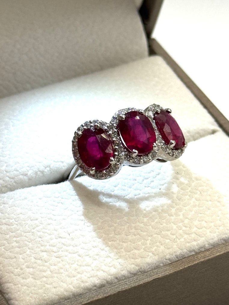 戒指 - 18 克拉 白金 -  7.00ct. tw. 紅寶石 - 鉆石 #3.2