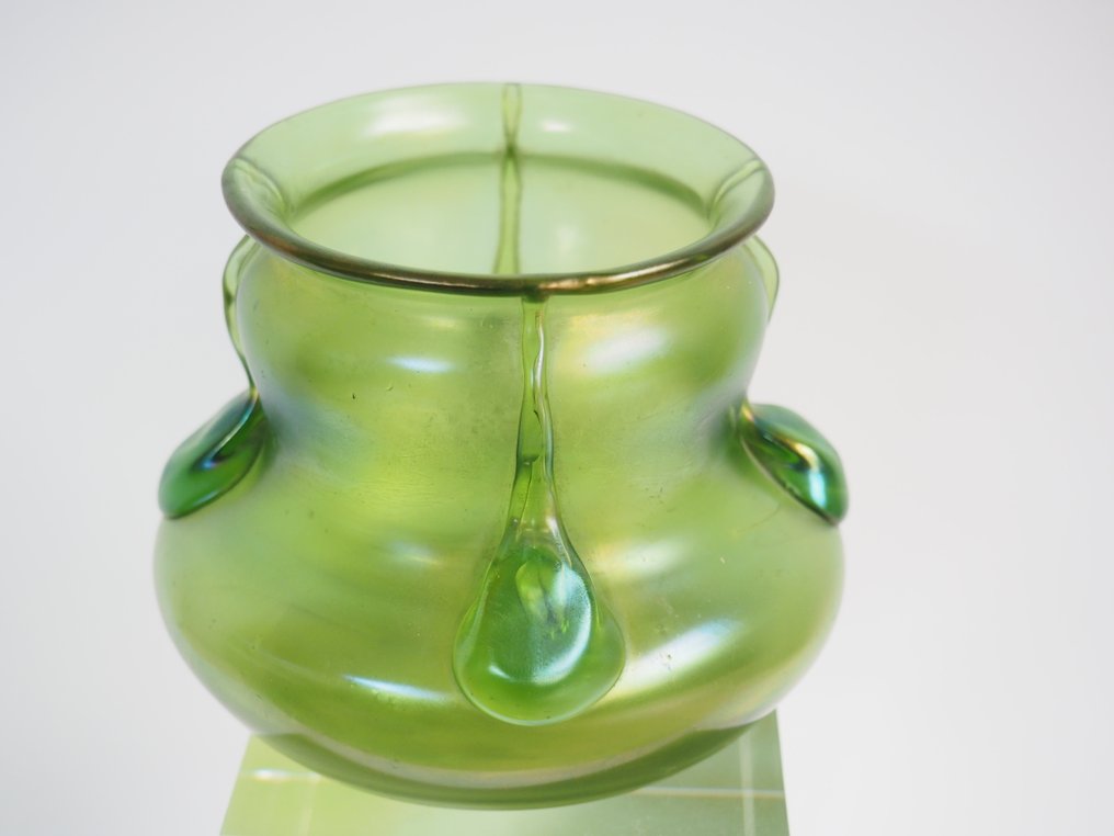 Loetz - Vase  - Glas - Creta med tårer #2.1