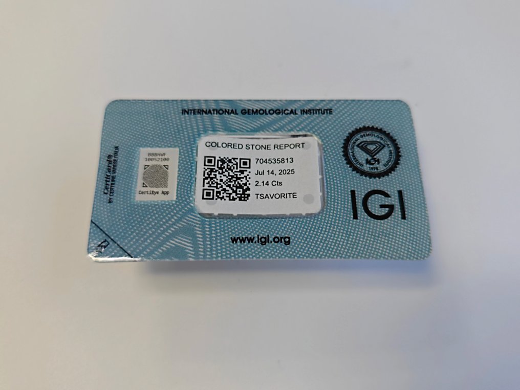 No Reserve Price - 1 pcs  Green Tsavorite  - 2.14 ct - International Gemological Institute (IGI) - Tsavorita natural #3.2