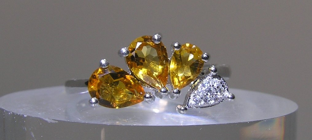 Κιτρίνης δαχτυλίδι - Ύψος: 26.1 mm - Πλάτος: 22.2 mm- 3.6 g - (1) #1.0