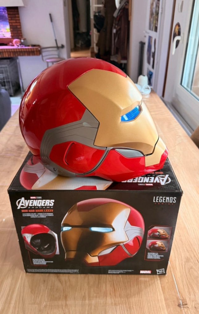 Marvel: Avengers - 孩之宝 -  - 电影道具 钢铁侠 - 高端电子头盔 - Marvel Legends 系列 #3.2