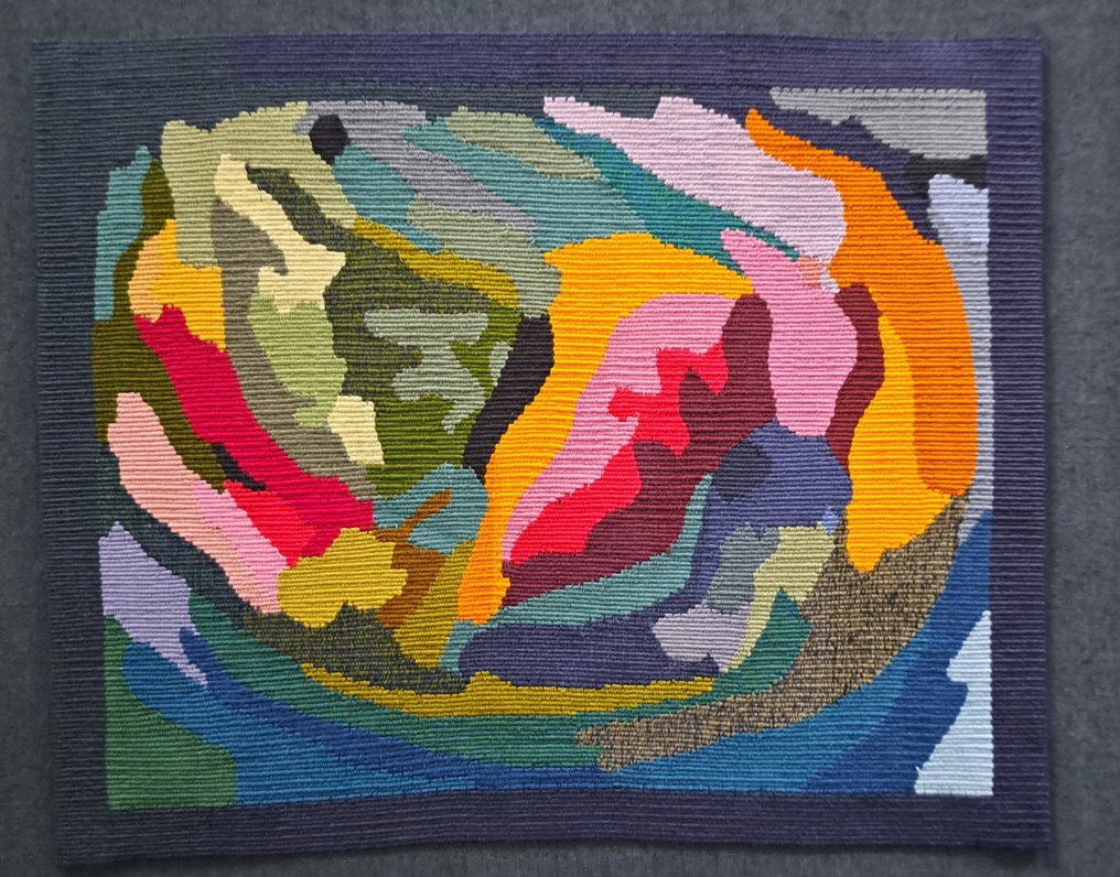 Maggie Coppens - 玩具人偶 - 色彩丰富的丝绸编织艺术品 #3.2