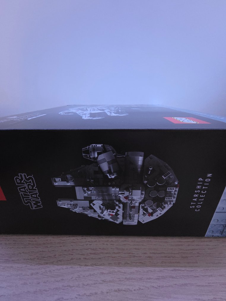 Lego Setti - 75375 - Star Wars - MILLENNIUM FALCON #3.2