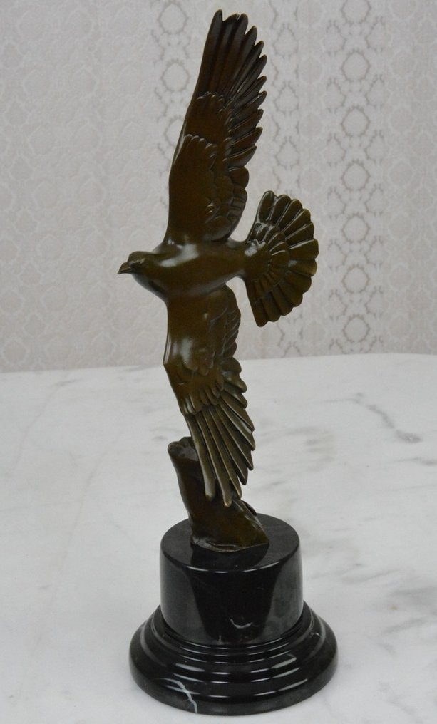 Milo (1910-1978) - Sculpture, Elegante duif in de vlucht - 39 cm - Bronze, Marble #2.1