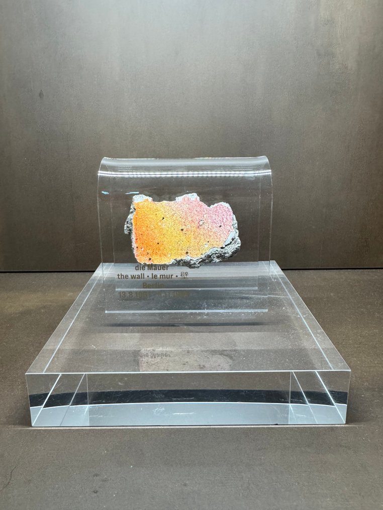 Relic - Concrete - 1960-1970 - Berlin Wall #1.0