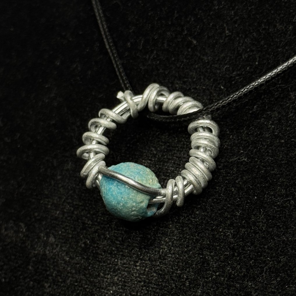 古埃及 Faience 珠子项链在现代戒指中  (没有保留价) #2.1