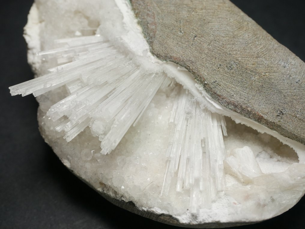 Scolecite Geode - Altezza: 10.5 cm- 260 g #4.3