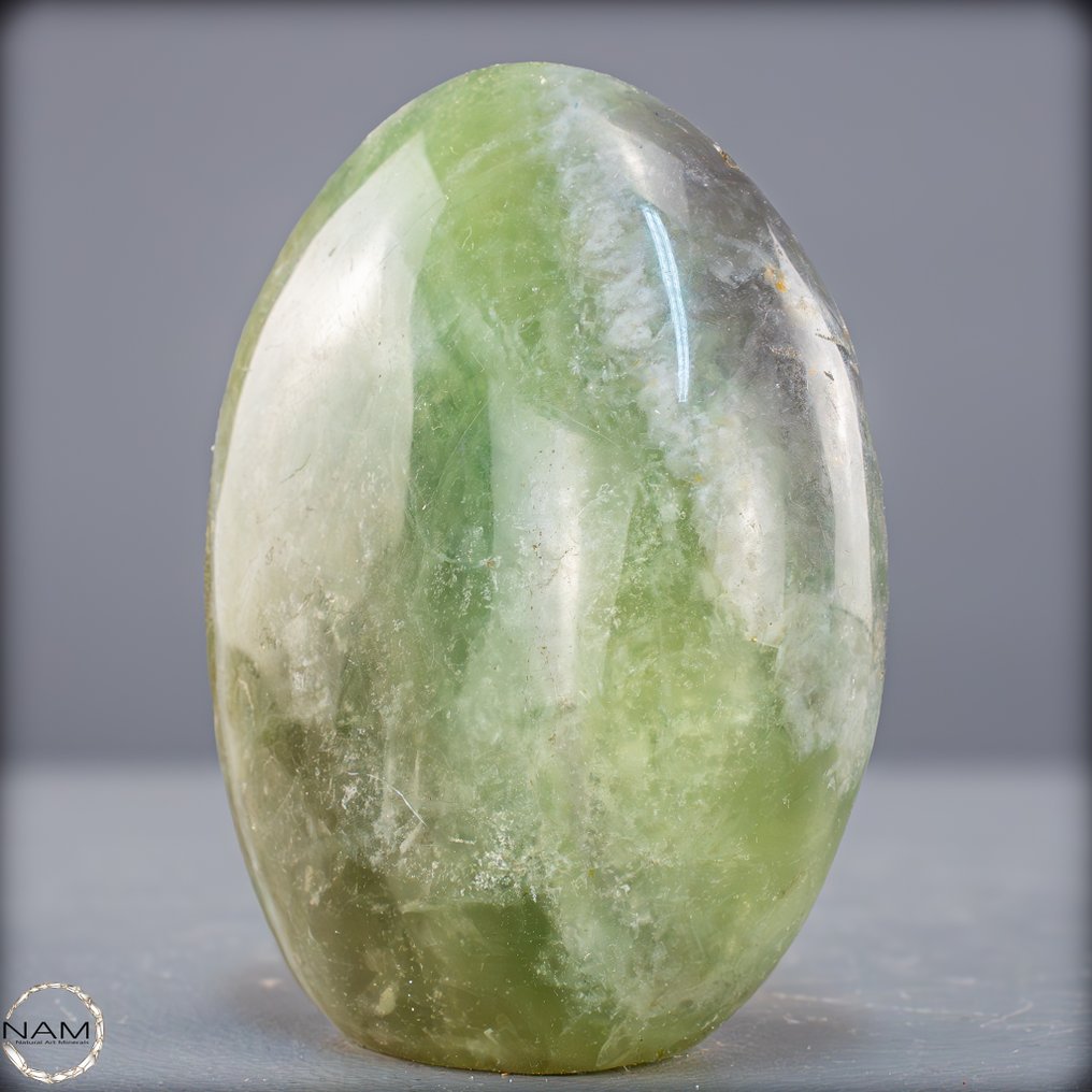 天然绿色萤石晶体 自由形式- 758.58 g #2.1