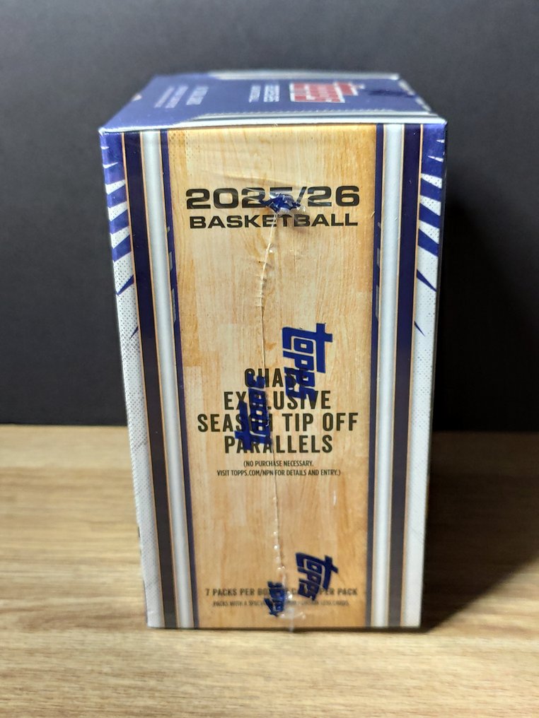 2025/26 Topps Basketball Blaster Value Box - 1 Sealed box - Near Mint (NM) #3.2