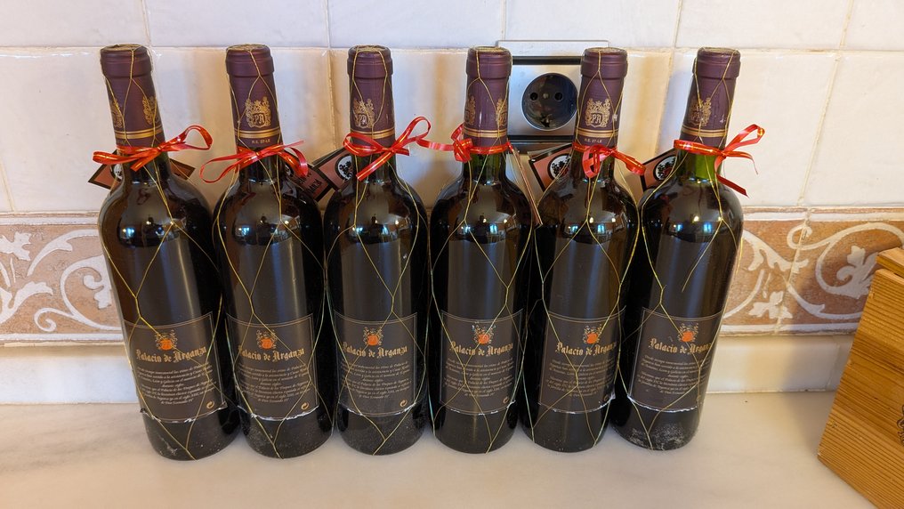 1985 Palacio de Arganza (Incl. OWC) - Villafranca del Bierzo Cosecha - 6 Sticle (0.75L) #1.0